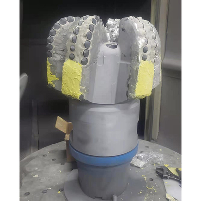 API Oil Drill Bit 12 Inch Diamond  PDC  Drill Bit Of Steel Body