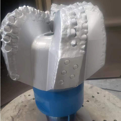 API 5-5/8" Alloy Steel PDC Drill Bits 5 Blades For Drilling Industry