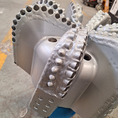 Rock Drilling Tool 17-1/2 Inch  7 Blades  Diamond  PDC Drill Bit of API Spec