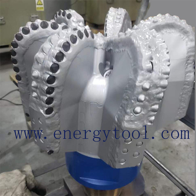 Diamond Bit For Oil  17-1/2 Inch  7 Blades  Diamond  PDC Drill Bit Of API Spec