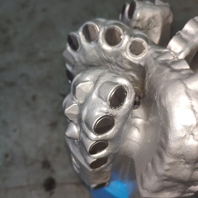 PDC Oilfeild Drill Bit  6 " Diamond  Rock Drill Tool of API Spec