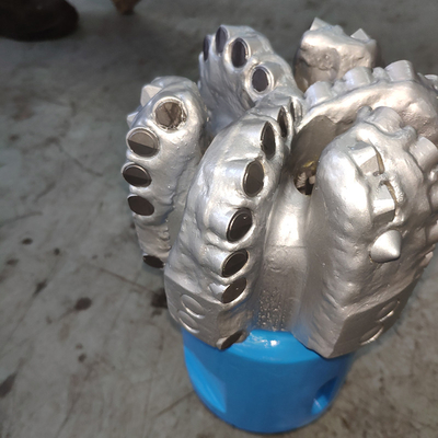 PDC Oilfeild Drill Bit  6 " Diamond  Rock Drill Tool of API Spec