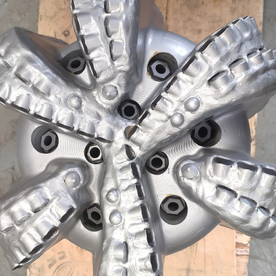 Diamond PDC Drill Bit  17-1/2 Inch 6 Blades Fixed Cutter Drilling Tool of  API Spec