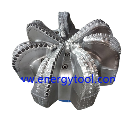 Rock Drilling Tool 17-1/2 Inch API Oil Spec PDC Drill Bit