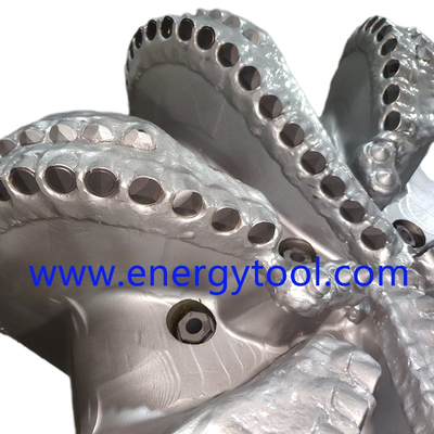 Rock Drilling Tool 17-1/2 Inch API Oil Spec PDC Drill Bit