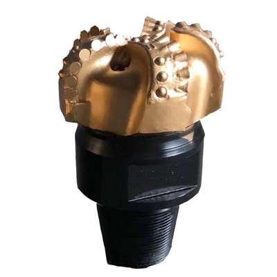 5 Blade PDC Steel Body 4 1/2′′ API Reg Pin Rock Drilling Tool