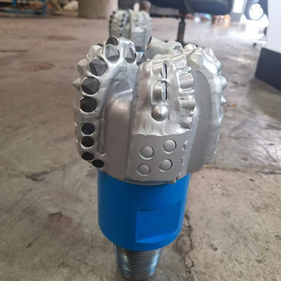 Oil Drilling Rock Bits  5-1/2 " PDC Drillling  Bit Of  Diamond Drilling Tool
