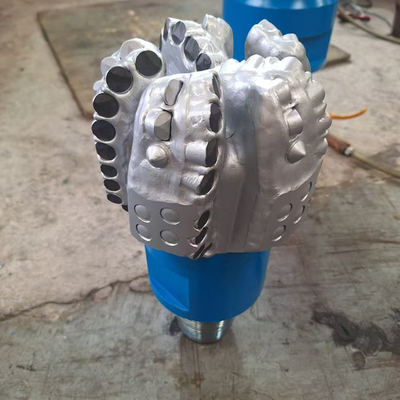 Oil Drilling Rock Bits  5-1/2 " PDC Drillling  Bit Of  Diamond Drilling Tool