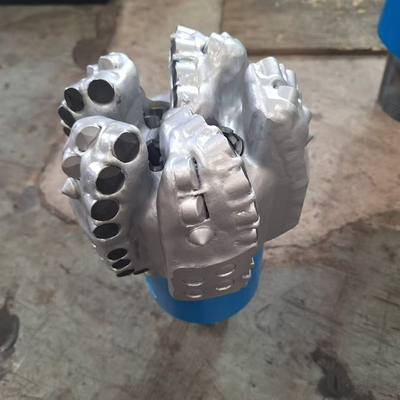 Oil Drilling Rock Bits  5-1/2 " PDC Drillling  Bit Of  Diamond Drilling Tool