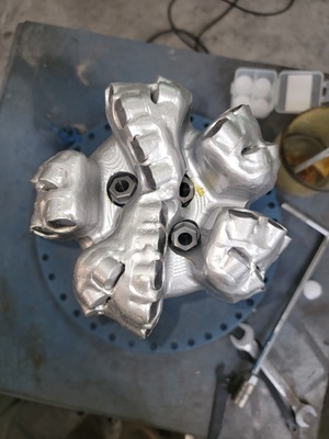 Factory 6-5/8 Inch Steel Body 5 Wings PDC Drill Bits For Oilfield Rock Drilling 