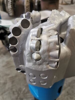 6.625 inch 5 Blade PDC Drill Bit for Oil Mine Well Drilling