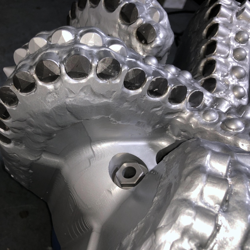 Diamond PDC Bit 13 Inch 6 Blades  Fixed Cutter of  Drilling Tool