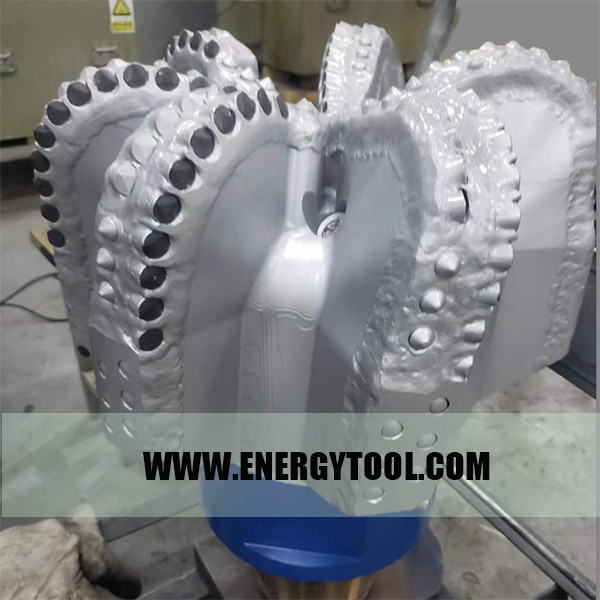 PDC Rock Drill Bit 17-1/2inch 6 Blade PDC Insert Bit With 7-5/8inch API Connection Box