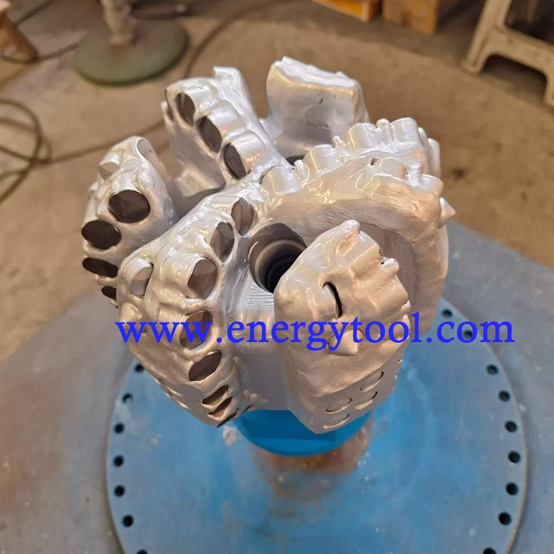 Oil Diamond  Drilling Tool 5-1/2inch PDC Drill Bit Of API Spec