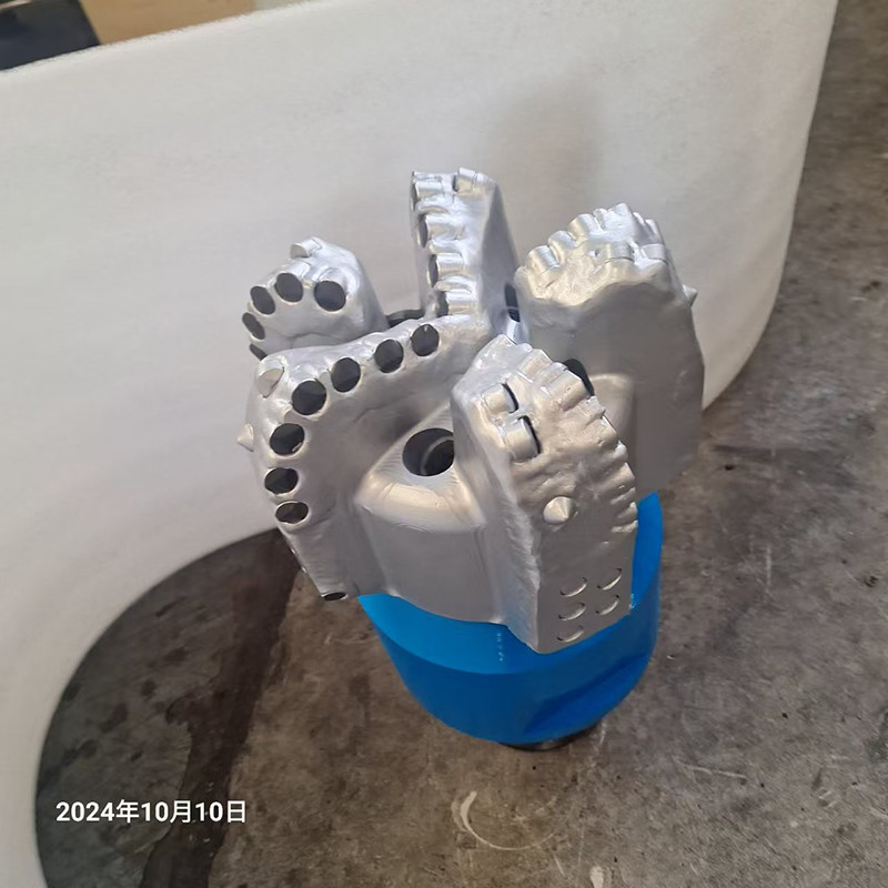 Versatile Diamond Drilling Bit 8-1/2