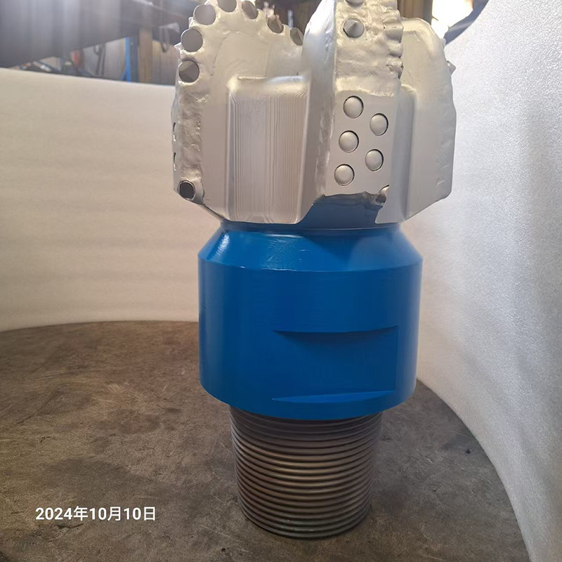 Diamond  RocK Bit 8" PDC Drill Bit of  Weill Drilling Equipment
