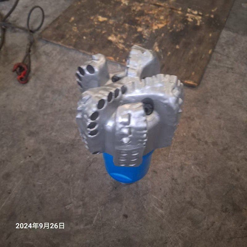 Diamond  PDC Bit  6" PDC Drilling Tool Of  Rock Drilling Equipment
