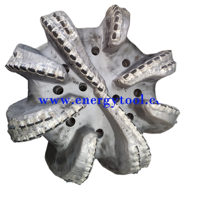 22 Inch Oilfield Rock PDC Rock Steel Drill Bit Diamond Drilling Tool