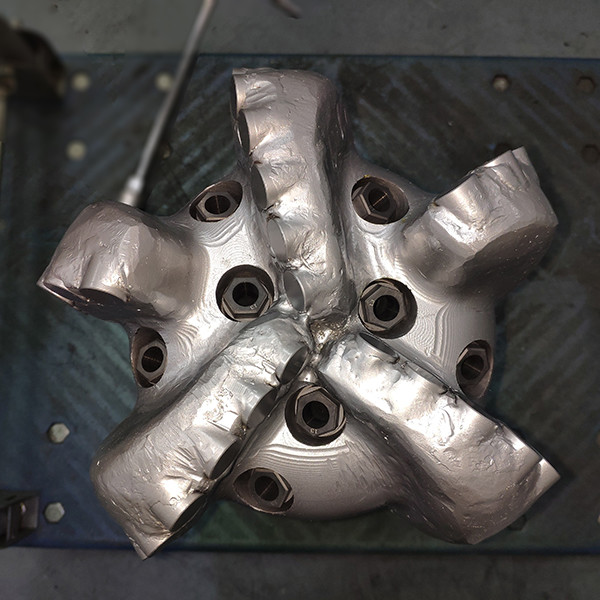 8 Inch Diamond PDC Bit With API Connection 4-1/2 In Pin
