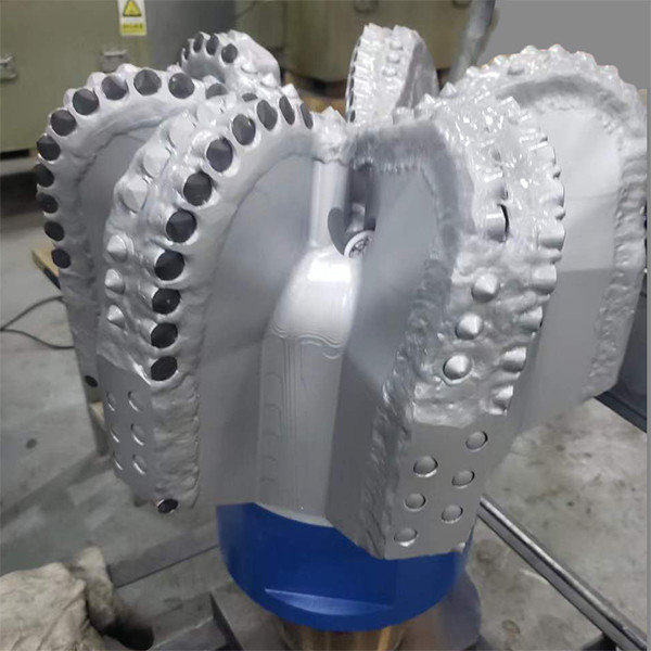 PDC Drill Bit 17-1/2 Inch 6 Blades  Diamond PDC Rock Bit Of API Spec