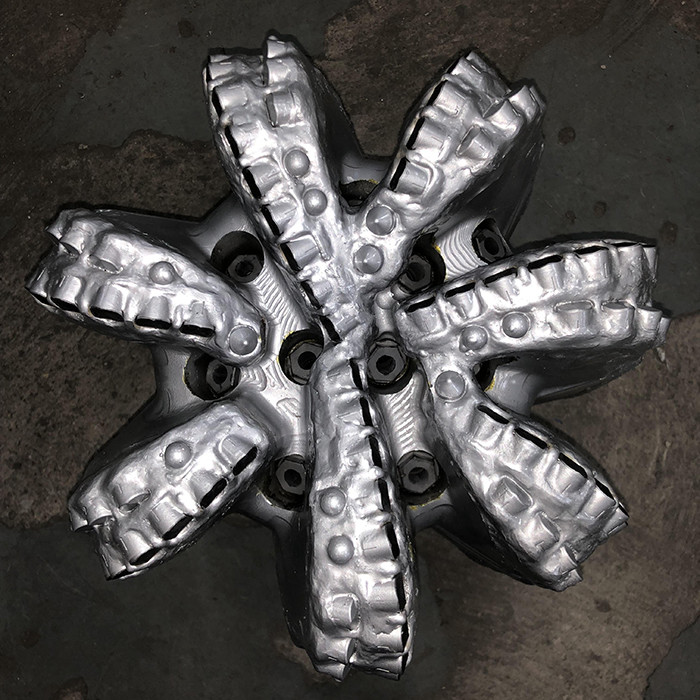 API Rock Drilling 14-3/4 Inch Steel Body PDC Drill Bit Of Oil Drilling Tool