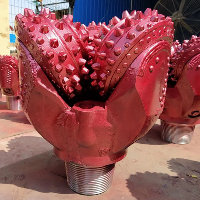 Tricone Bit 17-1/2 Inch IADC 635  Rock Drilling Tool  With Reg 7-5/8 API Connection
