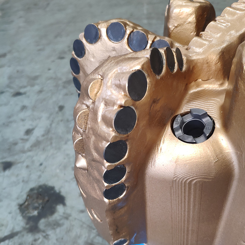 Rock Bit Drilling Tool 8-1/2 Inch 5 Blades  PDC Drill Bit Of API Specification
