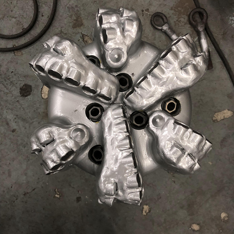 PDC Diamond Bit  8-1/2 Inch 6 Blades  API  Spec Oil And Gas Drill Bits