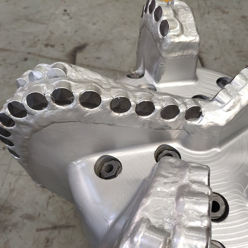 PDC Drill Bit  12 Inch  5 Blades  API Spec Of Oil Diamond  Drilling Tool