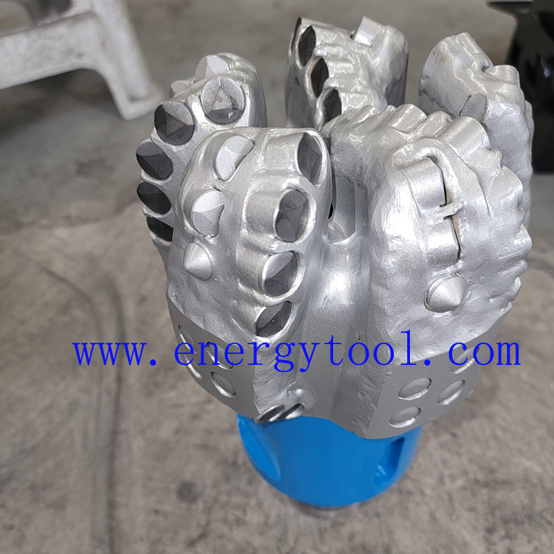 PDC Rock Bit 5-7/8 Inch 5 Blades API Spec  Diamond Drilling Tool
