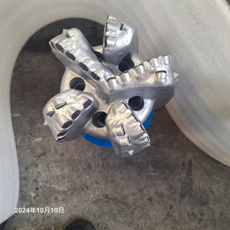 Versatile Diamond Drilling Bit 8-1/2