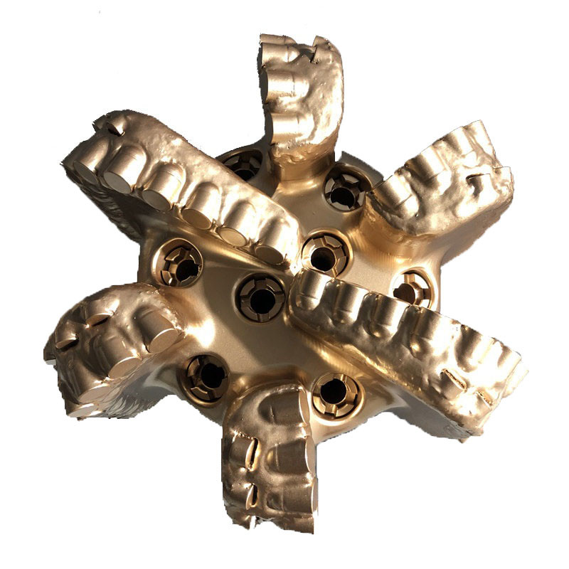 10 5/8′′ 6 Blade PDC Bit Matrix Body 6 5/8′′ API Reg Pin Oil Drilling