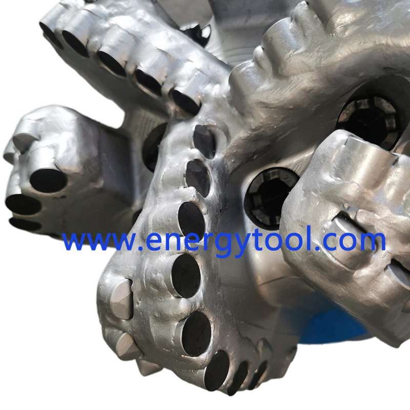 9-1/2 Inch PDC Diamond Drill Bit of API Spec for Oilfield Drill Bit